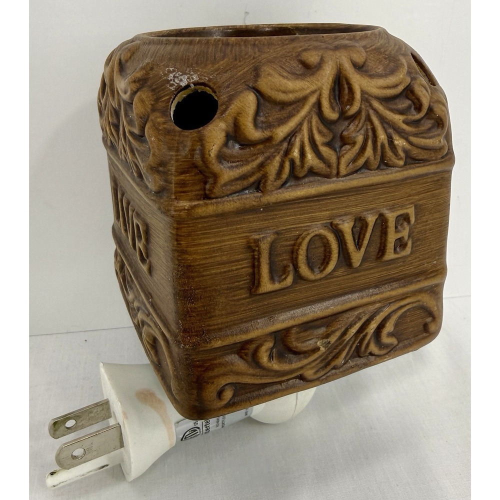 SCENTSY Wax Warmer Plug In Love, Laugh, Learn, Live Brown with Bulb Aromatherapy
